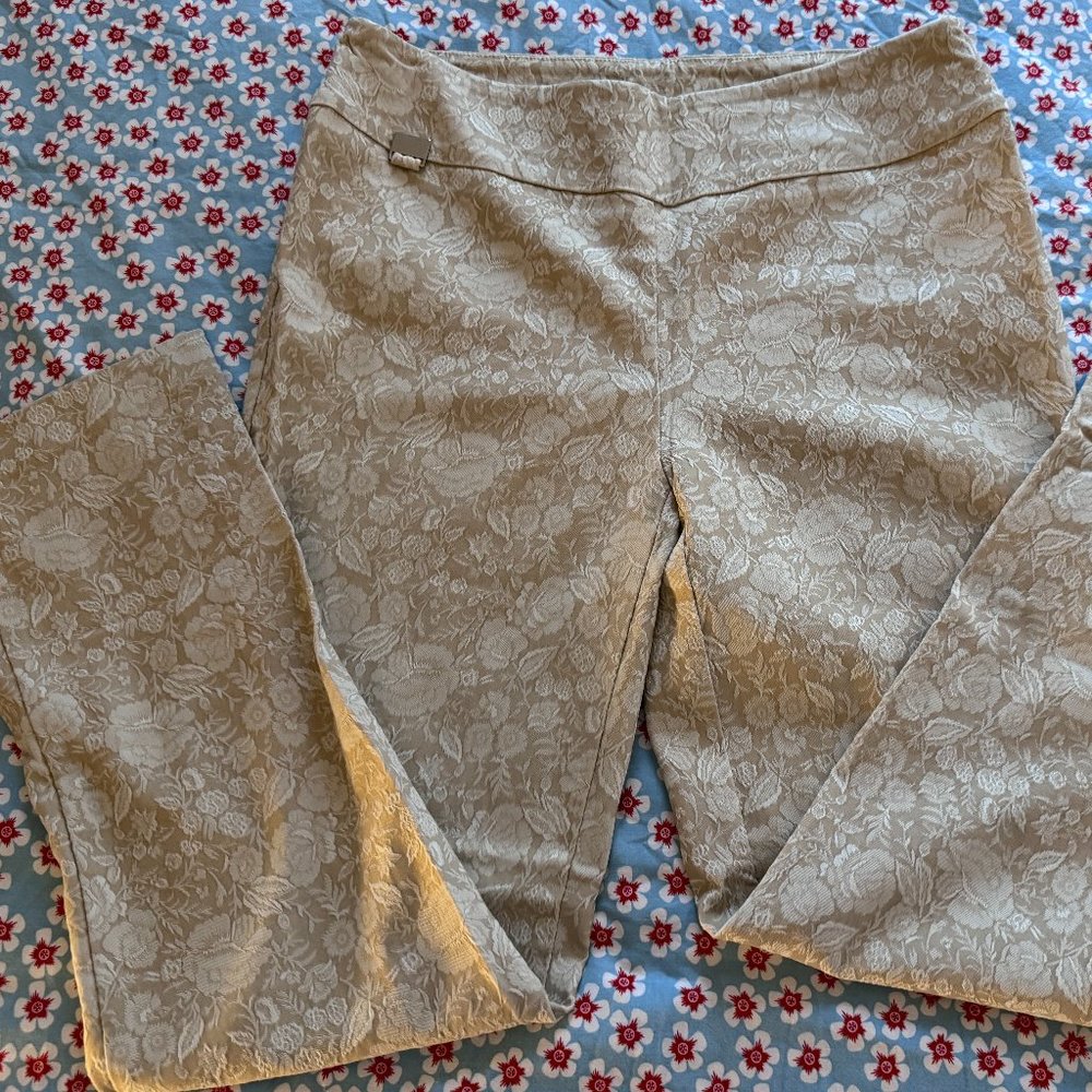 Lisette L Montreal Stretch Pull Up Pants in Jacquard Floral Print Cream/Tan S 6